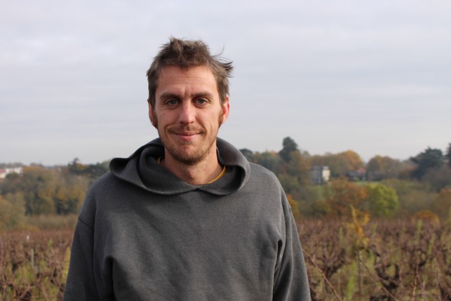 Yoann Gillot prévoit d'installer son Domaine « Les Vins Jardinés » à Monnières grâce aux parrainages.