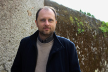 Alain Bousigue est formateur en dialogue sociétal. Alain Bousigue est formateur en dialogue sociétal.