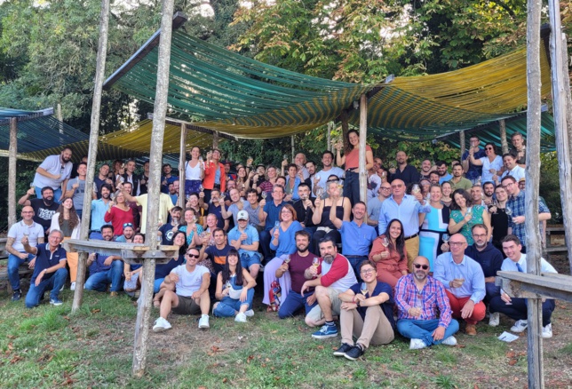 Restaurateurs et vignerons se sont retrouvés à La Frémoire le 9 octobre dernier pour préparer la prochaine édition de l’é.Paulée. Restaurateurs et vignerons se sont retrouvés à La Frémoire le 9 octobre dernier pour préparer la prochaine édition de l’é.Paulée.