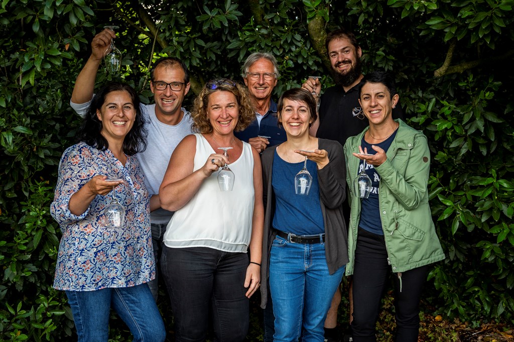 Les membres du conseil d’administration de l’é.Paulée nantaise donnent rendez-vous le 3 juin à Briacé. Crédit : Christophe Bornet. Les membres du conseil d’administration de l’é.Paulée nantaise donnent rendez-vous le 3 juin à Briacé. Crédit : Christophe Bornet.