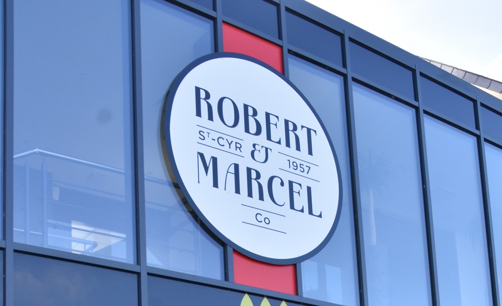 Démission chez Robert & Marcel